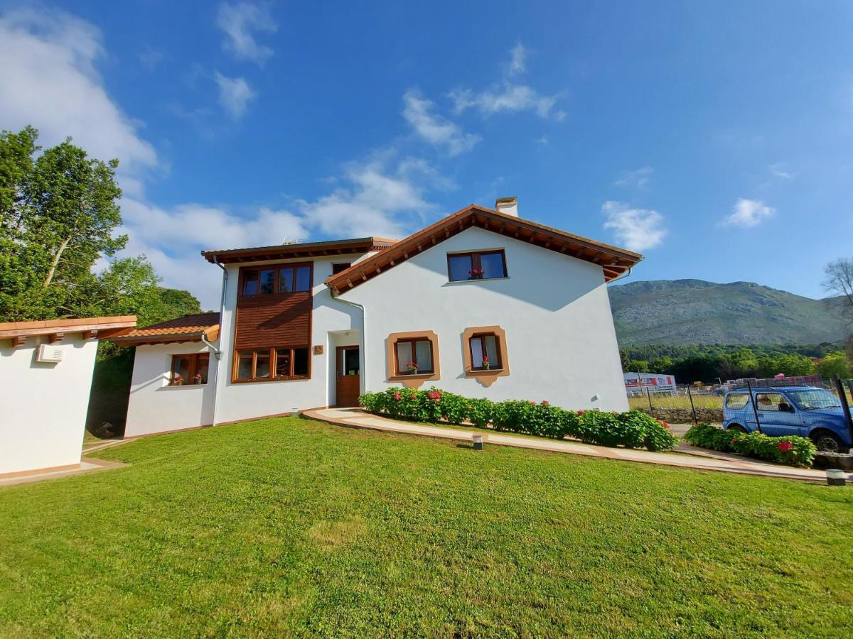 El Cuadron Bed and Breakfast Camango Εξωτερικό φωτογραφία